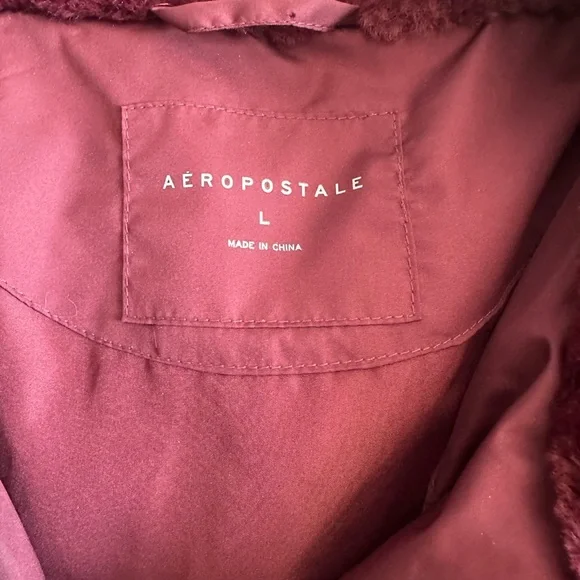 Aéropostale Puffer Jacket – Maroon – Women’s Large - Picture 2 of 6